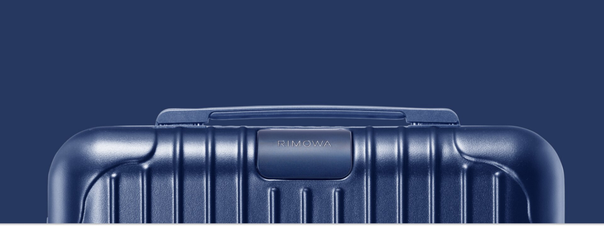 Blue suitcases & accessories