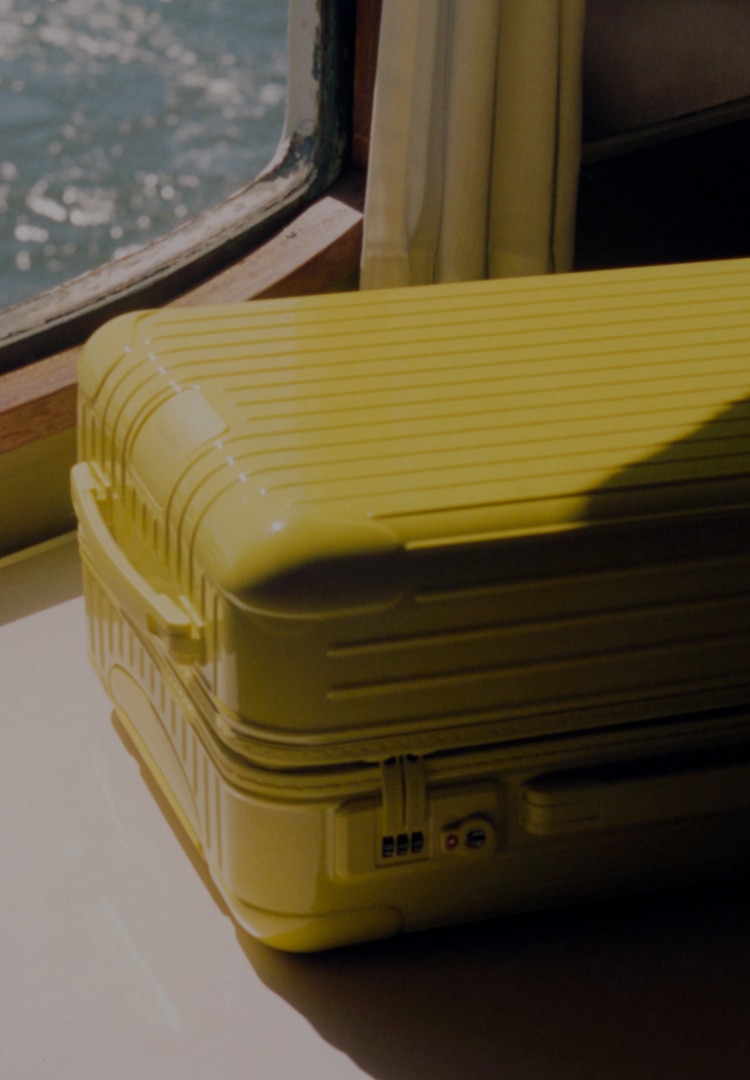 rimowa yellow