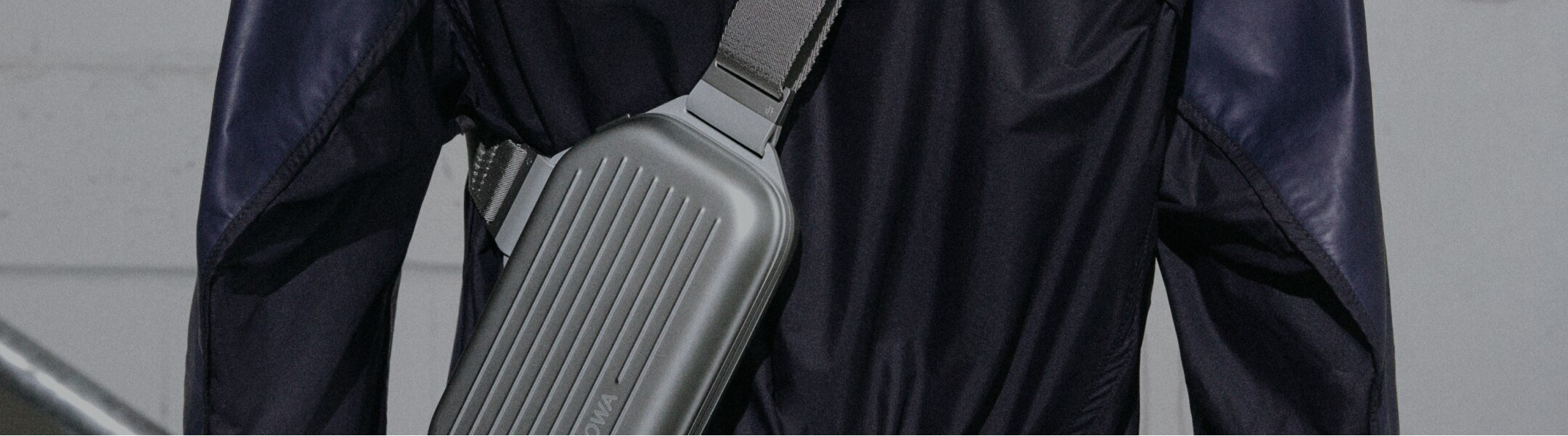 Personal Sling Clutch