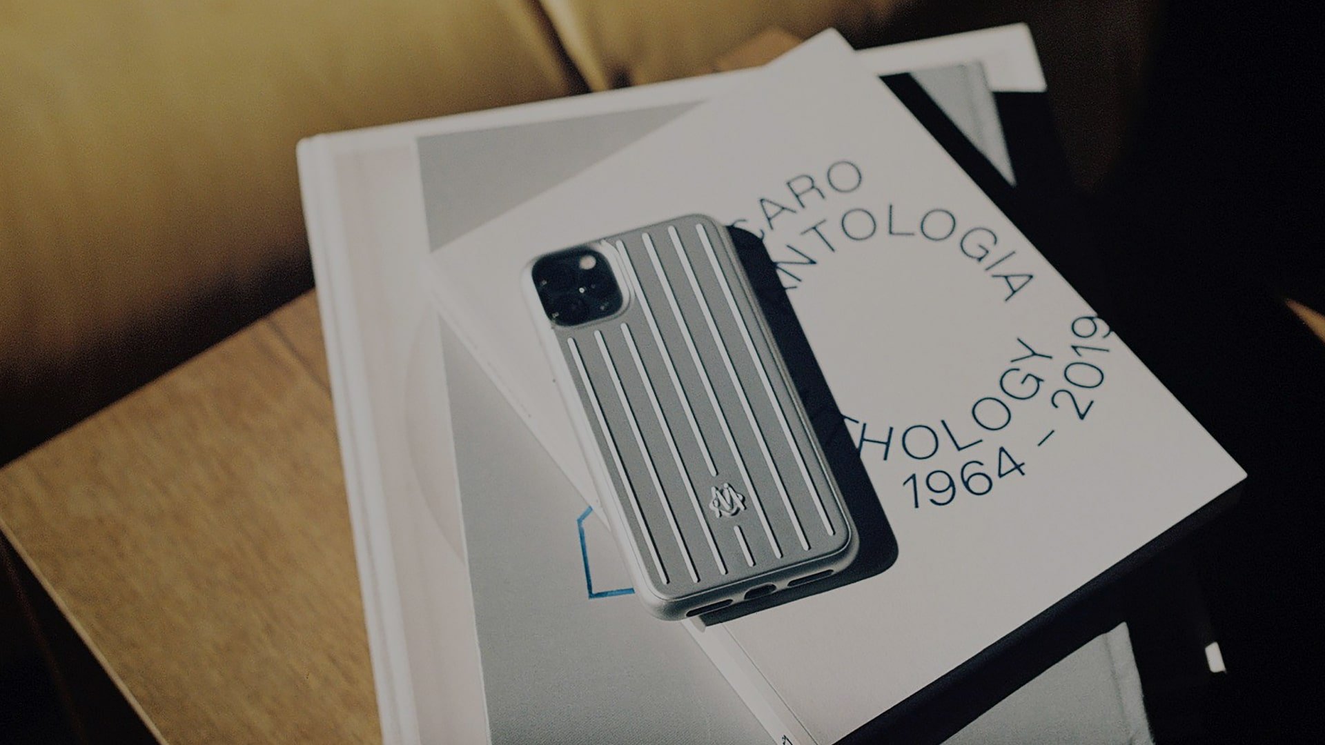 rimowa iphone 11 case