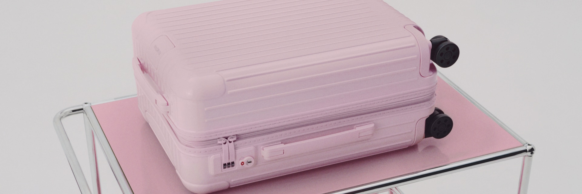 Pink Luggage, Bags & Travel Accessories